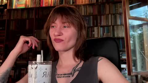 Rie online show from May 27, 2026, 3:03 am