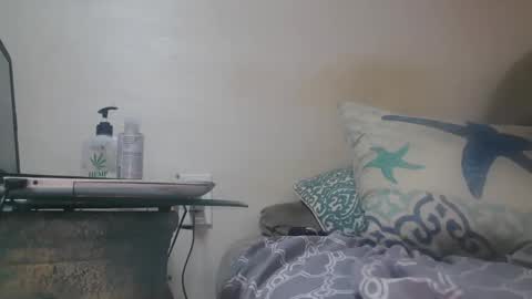 Snapshot of rette837 chatting on May 8, 2026, 3:06 pm rette837 online show from May 8, 2026, 3:06 pm