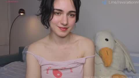 Ewiwi online show from May 28, 2026, 2:14 pm