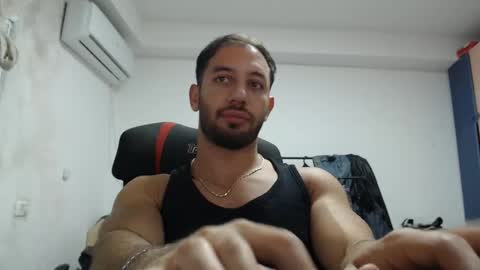 Snapshot of revivedunknown chatting on October 22, 2025, 7:02 pm Chris online show from October 22, 2025, 7:02 pm