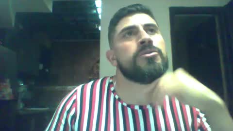 Snapshot of reyalad_mariana chatting on February 18, 2025, 3:21 pm REYALAD online show from February 18, 2025, 3:21 pm
