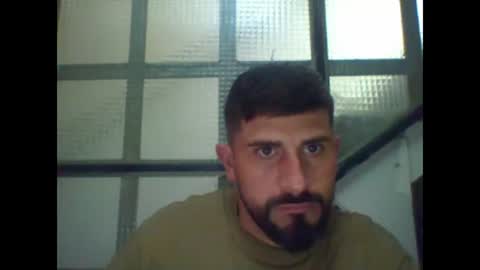 Snapshot of reyalad_mariana chatting on March 5, 2025, 3:29 pm REYALAD online show from March 5, 2025, 3:29 pm