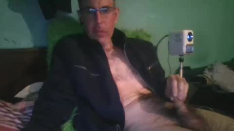 Snapshot of reyes_albert2006 chatting on February 22, 2026, 10:14 am reyes_albert2006 online show from February 22, 2026, 10:14 am