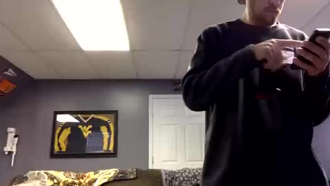 Rhino online show from October 14, 2025, 8:20 pm