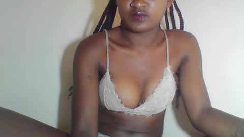 rhoanna online show from May 28, 2026, 8:22 am
