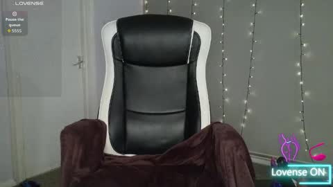 Rhyley Rae online show from April 21, 2026, 9:50 pm