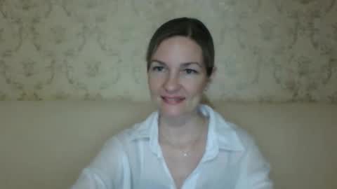 Snapshot of rialur09 chatting on January 19, 2025, 2:28 pm Galina online show from January 19, 2025, 2:28 pm