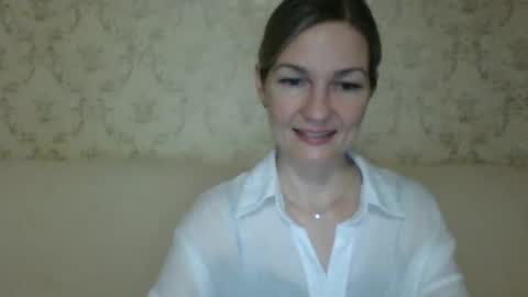 Snapshot of rialur09 chatting on January 19, 2025, 6:32 pm Galina online show from January 19, 2025, 6:32 pm