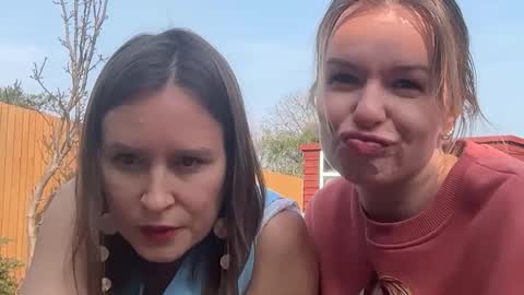 Snapshot of riana894237 chatting on March 23, 2026, 1:04 pm riana894237 online show from March 23, 2026, 1:04 pm