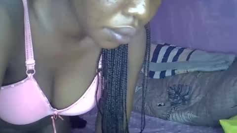 riana_sha online show from February 19, 2025, 2:12 pm