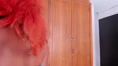 Snapshot of rianamanson chatting on December 8, 2024, 8:47 pm Riana online show from December 8, 2024, 8:47 pm