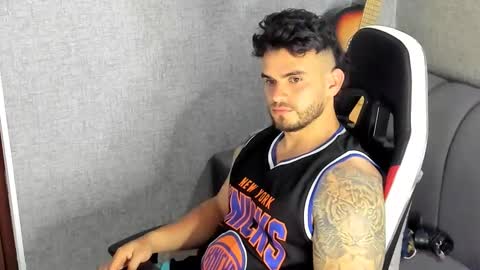 ricardogonzalez666 online show from October 11, 2025, 7:34 pm