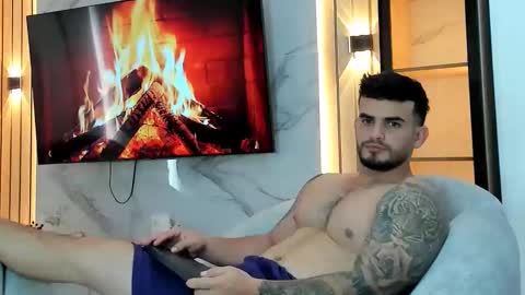 ricardogonzalez666 online show from November 20, 2025, 7:35 pm