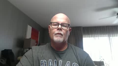 rich32937 online show from January 3, 2025, 2:51 pm