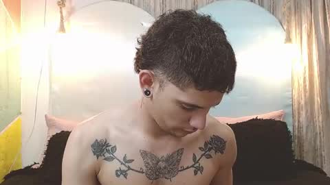 rich and kitty  online show from December 18, 2025, 4:07 am