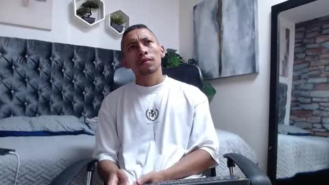 richar_voller online show from October 20, 2025, 11:21 am