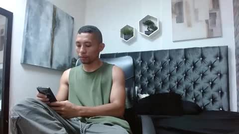 richar_voller online show from February 16, 2026, 12:01 pm