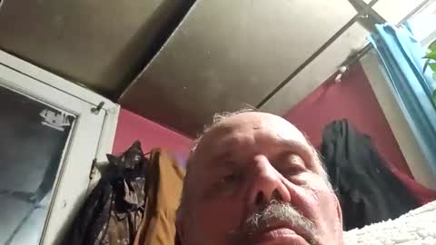 richard55556 online show from March 6, 2026, 11:17 am