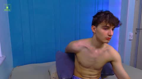 Richard online show from December 15, 2025, 3:38 pm