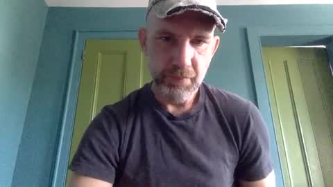 Snapshot of richheader chatting on June 9, 2026, 1:01 pm richheader online show from June 9, 2026, 1:01 pm