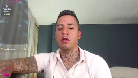 Snapshot of richi_grubby chatting on January 22, 2025, 10:05 pm David online show from January 22, 2025, 10:05 pm