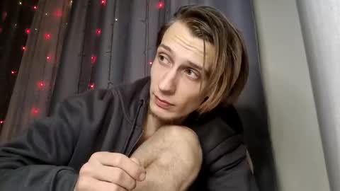 Snapshot of rick_reed chatting on December 10, 2024, 9:43 pm Rick online show from December 10, 2024, 9:43 pm