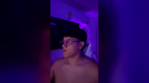 Snapshot of rick_shellby chatting on April 28, 2026, 5:01 am Rick online show from April 28, 2026, 5:01 am