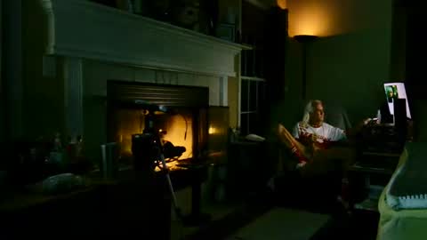 PINK HOLE TWINK online show from October 12, 2025, 3:49 am