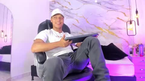 Ricky  online show from October 13, 2025, 1:11 pm