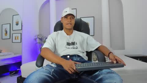 Ricky  online show from November 10, 2025, 8:30 pm