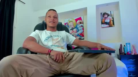 Ricky  online show from December 15, 2025, 7:29 pm