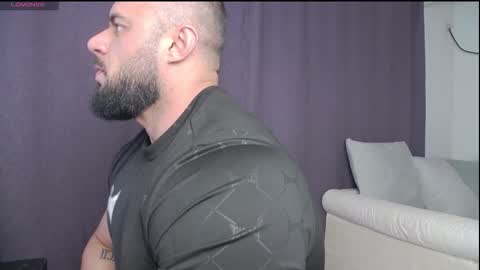 Snapshot of rickymiami1 chatting on October 6, 2025, 5:43 pm rickymiami1 online show from October 6, 2025, 5:43 pm