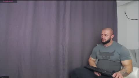 Snapshot of rickymiami1 chatting on November 5, 2025, 6:19 pm rickymiami1 online show from November 5, 2025, 6:19 pm