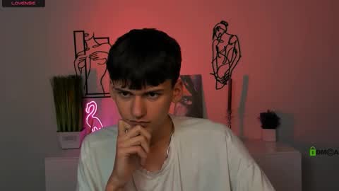 Rico online show from October 26, 2025, 8:04 pm