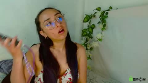 Snapshot of ricocandy chatting on April 29, 2026, 2:04 am Candy online show from April 29, 2026, 2:04 am