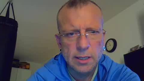ricogumpi online show from May 17, 2026, 9:44 pm