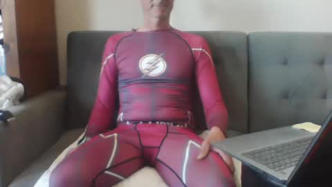 Snapshot of ridemehigh1 chatting on February 9, 2026, 6:01 pm ridemehigh1 online show from February 9, 2026, 6:01 pm