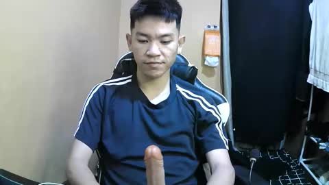 riiichie12 online show from December 15, 2025, 6:01 pm