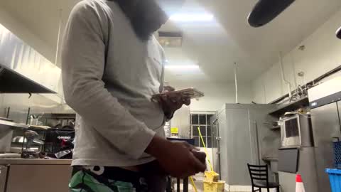 Snapshot of riko5950 chatting on November 16, 2025, 10:54 am riko5950 online show from November 16, 2025, 10:54 am