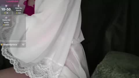 riley_cannon online show from November 23, 2025, 8:14 am