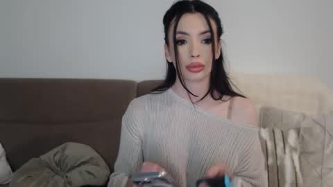 RileyEve online show from October 27, 2025, 9:52 pm