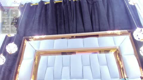 Riley online show from December 16, 2025, 11:48 am