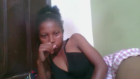 Snapshot of rinah654271 chatting on February 4, 2026, 6:52 am rinah654271 online show from February 4, 2026, 6:52 am