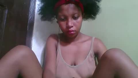 Snapshot of rinah654271 chatting on March 11, 2026, 6:25 pm rinah654271 online show from March 11, 2026, 6:25 pm