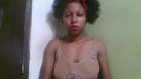 Snapshot of rinah654271 chatting on March 13, 2026, 4:08 am rinah654271 online show from March 13, 2026, 4:08 am