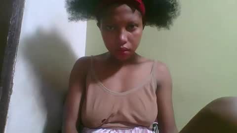 Snapshot of rinah654271 chatting on March 15, 2026, 3:01 am rinah654271 online show from March 15, 2026, 3:01 am