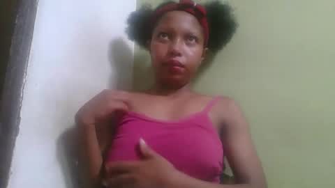 Snapshot of rinah654271 chatting on March 24, 2026, 4:06 am rinah654271 online show from March 24, 2026, 4:06 am