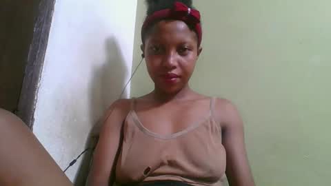 Snapshot of rinah654271 chatting on March 27, 2026, 7:47 am rinah654271 online show from March 27, 2026, 7:47 am