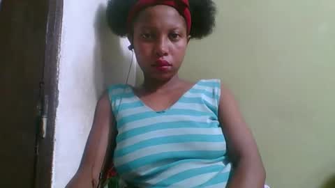 Snapshot of rinah654271 chatting on April 1, 2026, 3:18 am rinah654271 online show from April 1, 2026, 3:18 am