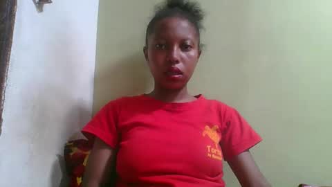 Snapshot of rinah654271 chatting on April 11, 2026, 2:38 am rinah654271 online show from April 11, 2026, 2:38 am